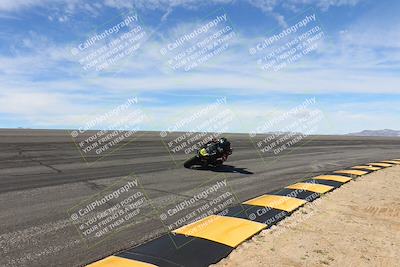 media/Mar-17-2024-CVMA (Sun) [[2dda336935]]/Race 4 Amateur Supersport Middleweight/